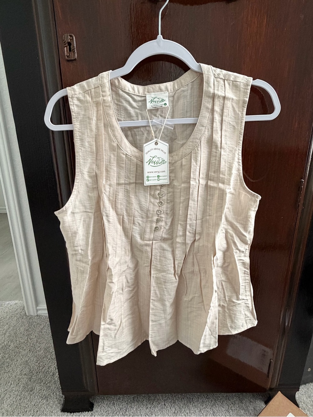 Pintuck Sleeveless Cotton Tank in Light Beige